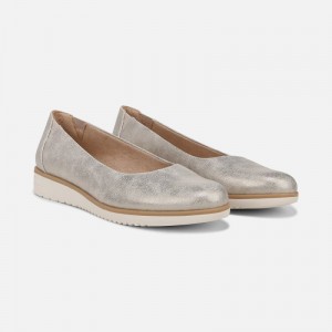 Naturalizer Shoes for Women - SOUL Idea Ballet Flat Light Gold JT67-7247Y4